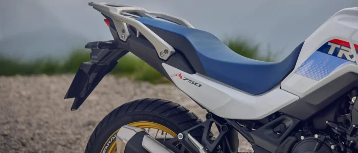 banco-moto-honda-transalp-750